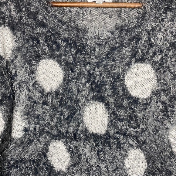 Joseph A Eyelash Soft Cozy Polka Dot Gray Sweater - Picture 6 of 8